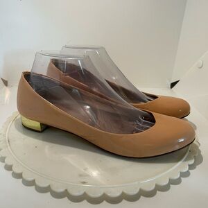 J CREW tan patent leather gold tone block heel slip on flats scuffs marks 8.5